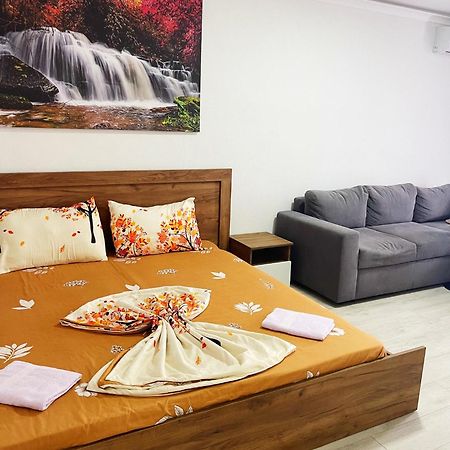 Infinity Plaza Hotel Gjakova Extérieur photo
