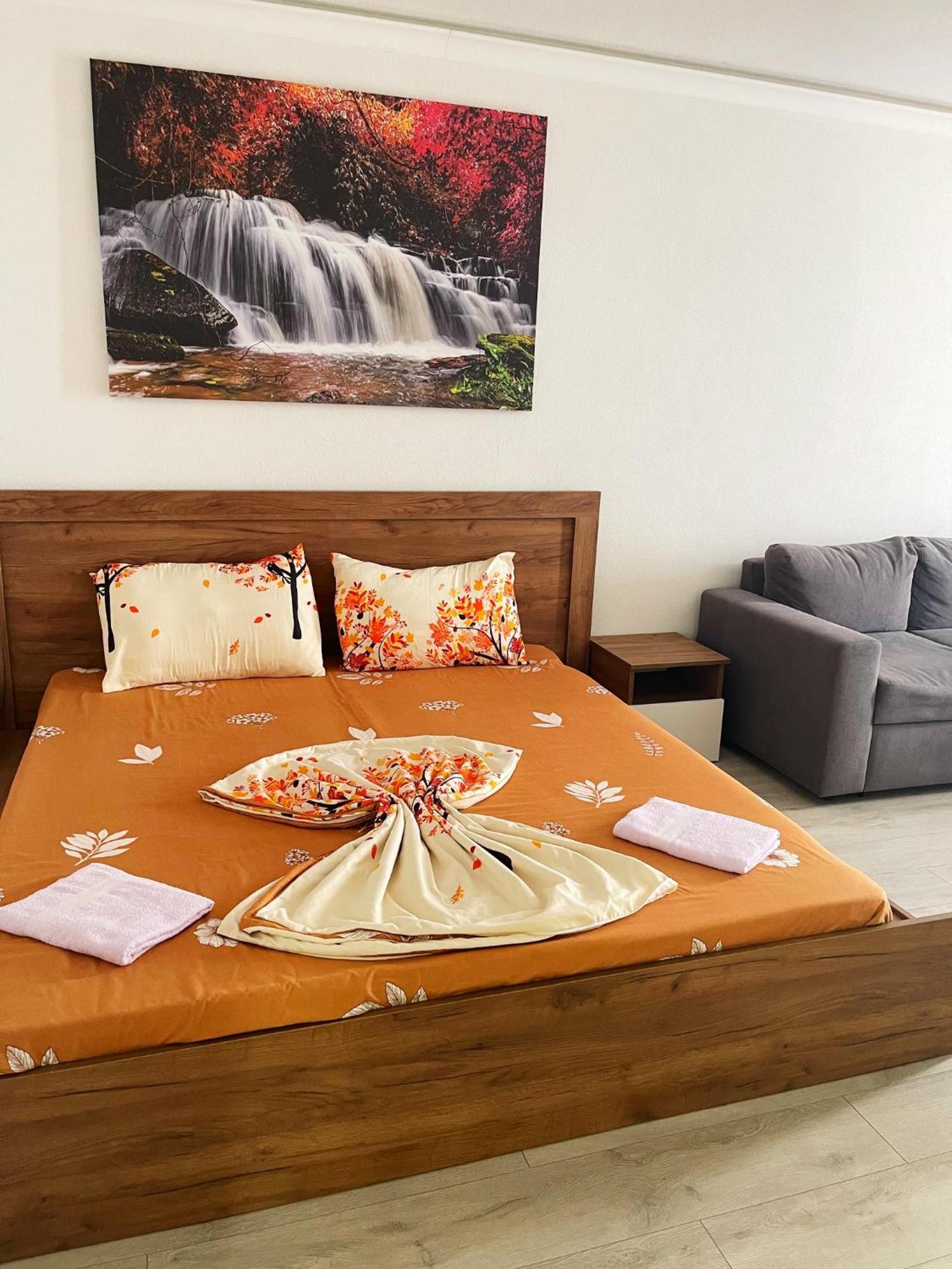 Infinity Plaza Hotel Gjakova Extérieur photo